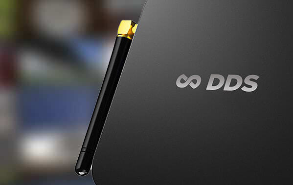 电视摇身变为广告机，独创个性化样版，满足多方位须求、创新预览功能，达到完美境界，替各行各业的消息华丽升级为动感十足的广告。不只如此，更帮助连锁商家集中化管理广告机的强大功能，即使生意越做越大，广告机越来越多，管理也绝不成问题。在现代越来越注重销售技巧的趋势下，广告机将与您携手打造最完美的行销。